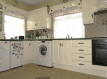 Photo 3 of 47 Harrison Place, Charleville