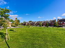 Photo 33 of 28 Effernock Grove, Trim