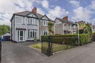 Photo 1 of 428 Castlereagh Road, Belfast