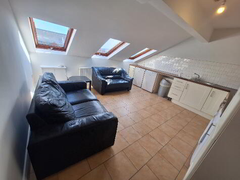 Photo 1 of 49 Cromwell Road Apt 6, Belfast