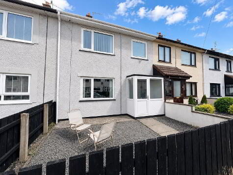 Photo 1 of 18 Cedar Park, Carrickfergus