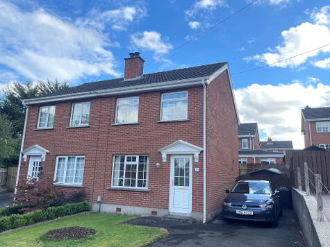 Photo 1 of 18 Beaufort Crescent, Belfast