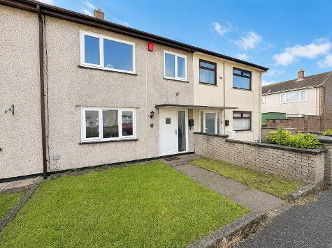 Photo 1 of 14 Elmwood Park, Carrickfergus