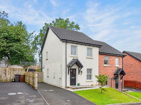 Photo 1 of 49 Ballyveigh Avenue, Antrim