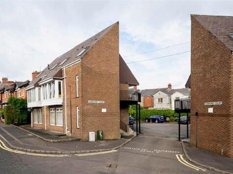 Photo 1 of 5 Sandhurst Court, Belfast