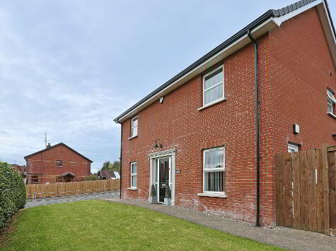 Photo 1 of 15 Rose Walk, Laurelvale, Tandragee