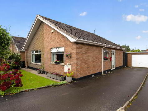 Photo 1 of 15 Thornleigh Close, Lisburn