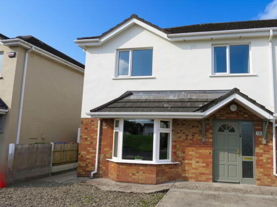 Photo 1 of 12 Primrose Crescent, The Pastures, Charleville