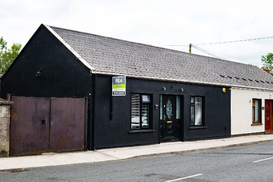 Photo 1 of 11 Ninety Eight St, Graiguecullen, Carlow Town