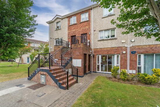 Photo 1 of 8 Carrigmore Manor, Citywest, Dublin