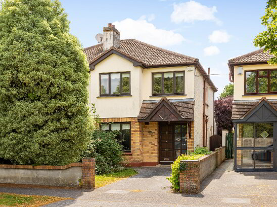 Photo 1 of 19 Woodville Grove, Lucan