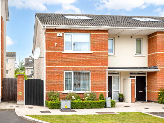 Photo 1 of 9 Hansted Grove, Lucan