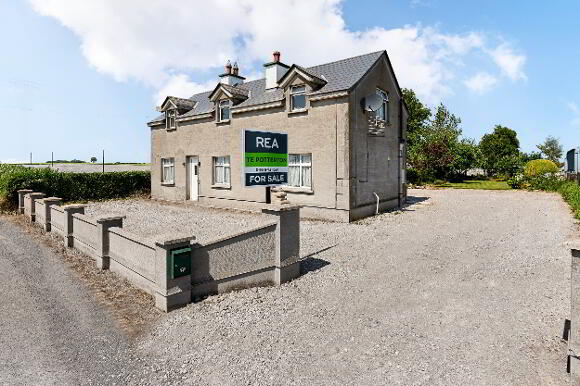 Photo 1 of Bellewstown, Trim