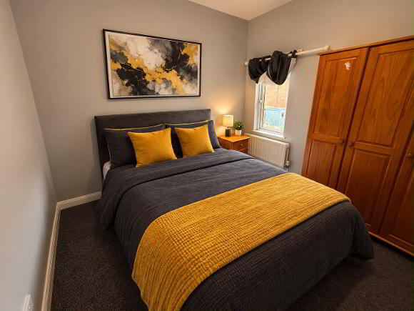 Photo 1 of Donegall Avenue, Room 3, All Bills Included., Belfast