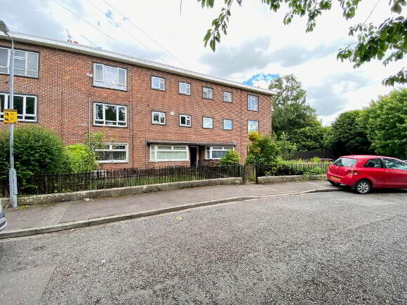 Photo 1 of 7f Ardcarn Park, Dundonald, Belfast