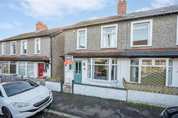 Photo 1 of 25 Enid Drive, Belfast