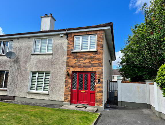 Photo 1 of 39 Oakdale, Baylough, Athlone