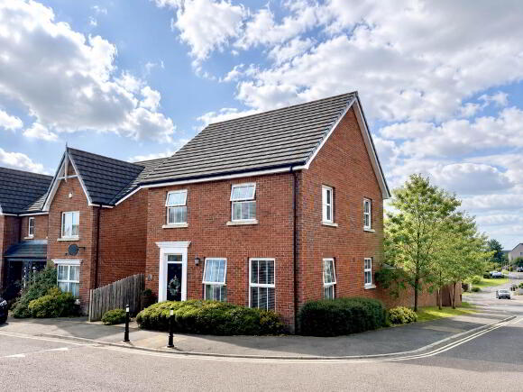 Photo 1 of 16 Lady Wallace Green, Lisburn