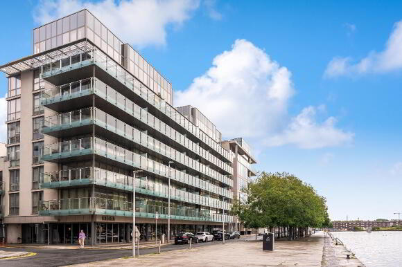 Photo 1 of Apartment 3 The Waterfront Hanover Quay, Hanover Quay