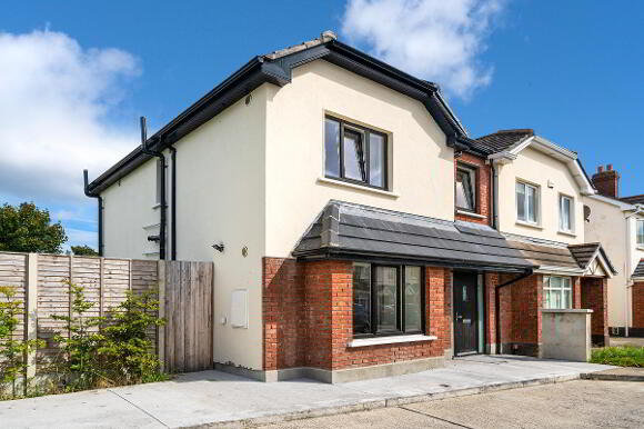 Photo 1 of 71 Innismore, Crumlin, Crumlin