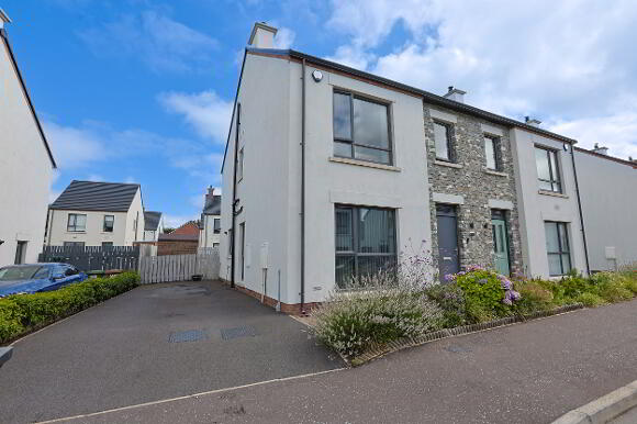 Photo 1 of 258 The Hollows, Lurgan, Craigavon