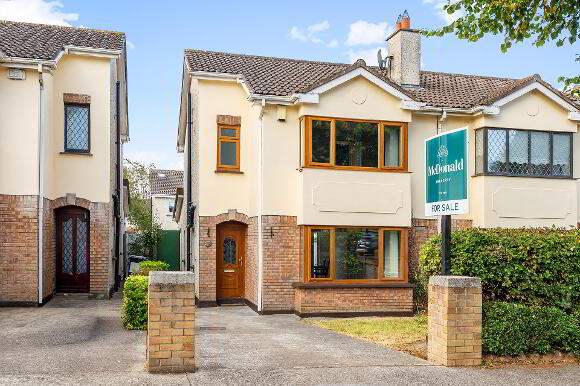 Photo 1 of 15 Colthurst Crescent, Lucan
