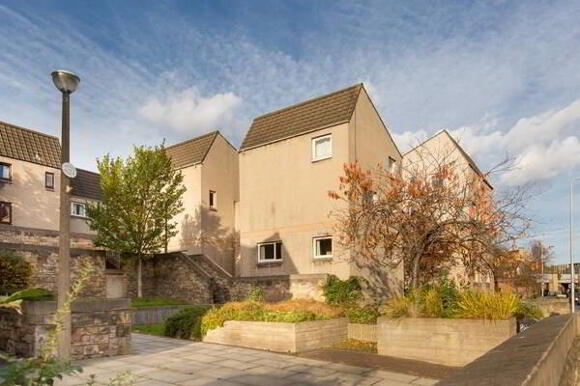 Photo 1 of 57 Abbeyhill, Holyrood, Edinburgh