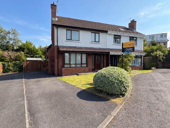 Photo 1 of 29 Helens Wood, Stewartstown Road, Belfast
