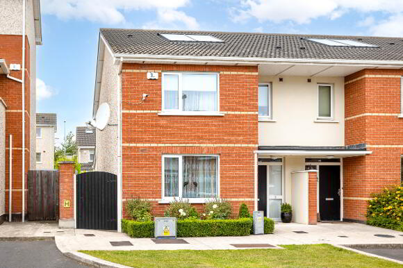 Photo 1 of 9 Hansted Grove, Lucan