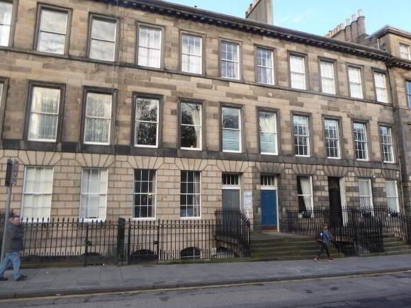 Photo 1 of 17a Leopold Place, New Town, Edinburgh