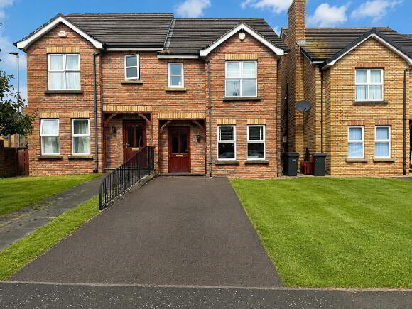 44 Rossdale, Ballymena. BT42 2SA