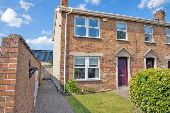 Photo 1 of 19 Marys Court, Dundalk