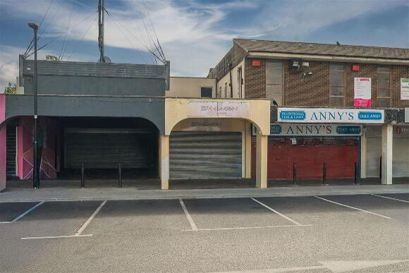 Photo 1 of Bawnogue Shopping Centre, Clondalkin, Dublin