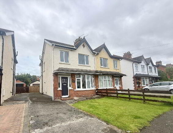 Photo 1 of 26 Pommern Parade, Castlereagh, Belfast