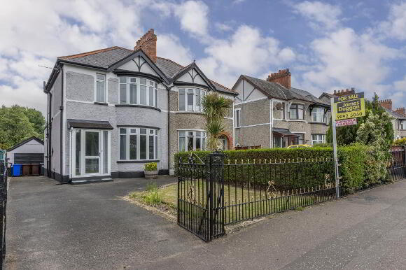 Photo 1 of 428 Castlereagh Road, Belfast