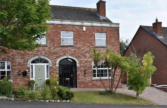 Photo 1 of 25 Glebe Gardens, Moira