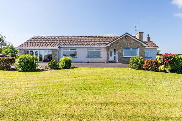 Photo 1 of 71 Redhill Road, Moira