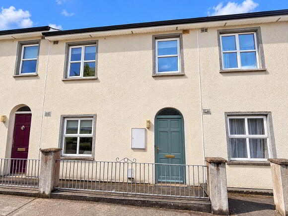 Photo 1 of 15 Westgate Court, Gravel Walk, Clonmel