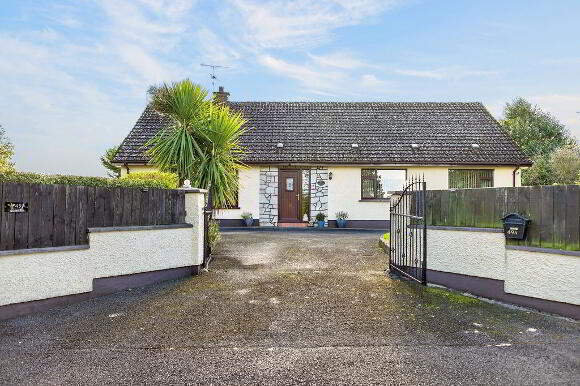 Photo 1 of 49a Loughview Road, Crumlin