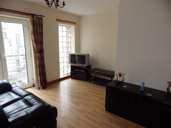 Photo 1 of 3 Queens Court, Cityside