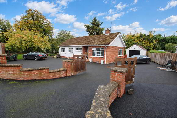 Photo 1 of 33 Ballytromery Road, Crumlin