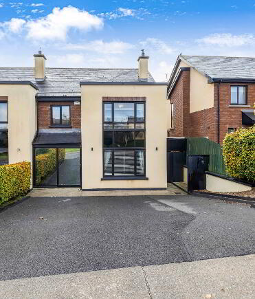 Photo 1 of 12 Drummond Radhairc, Dundalk Road, Carrickmacross