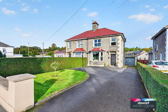 Photo 1 of 130 Avenue Road, Lurgan