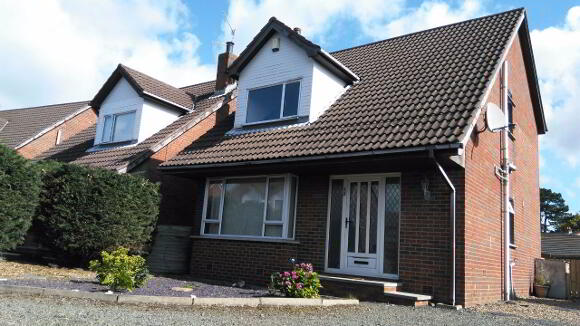 Photo 1 of 12 Glenview Close, Newtownabbey