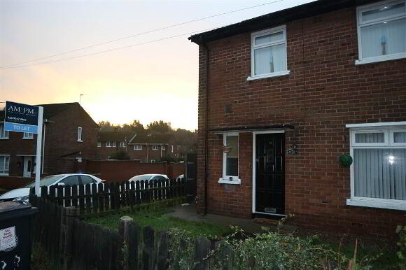 Photo 1 of 28 Knocknagoney Avenue, Belfast