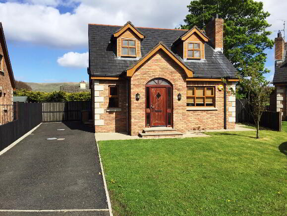 Photo 1 of 39 Tracys Way, Dungiven