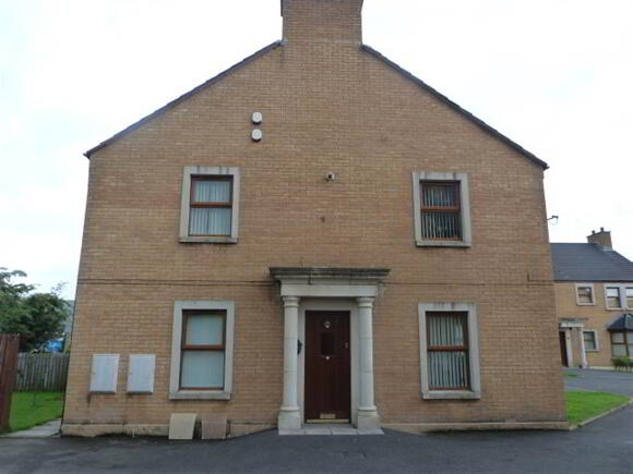 Photo 1 of 12 Aylesbury Court, Newtownabbey