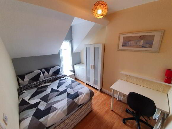 Photo 1 of Room 6, 31 Sandhurst Drive, Stranmillis, Belfast