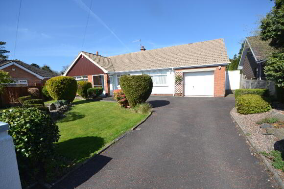 Photo 1 of 14 Glenariff Park, Jordanstown, Newtownabbey
