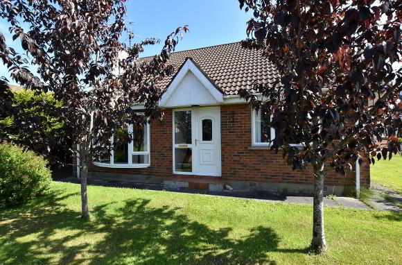 Photo 1 of 2 Deramore Crescent, Moira